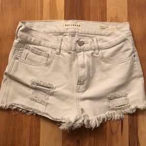 White Bullhead shorts